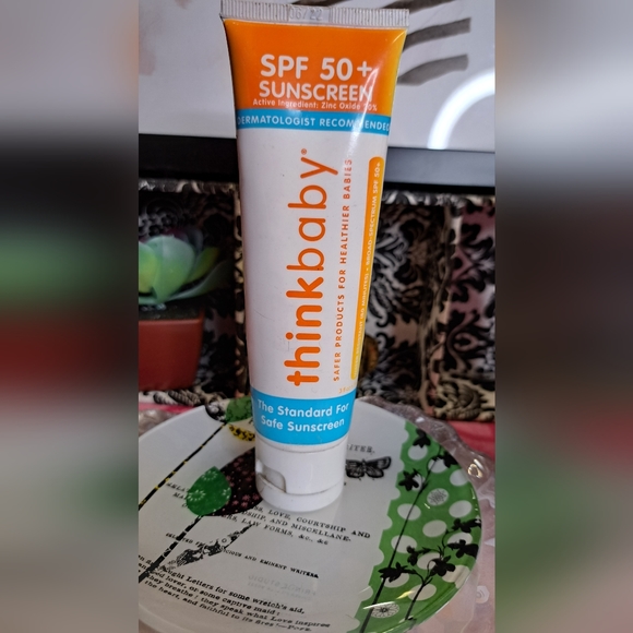 THINK, Thinkbaby Safe Sunscreen SPF 50+ Mineral Based Formula - Picture 3 of 6